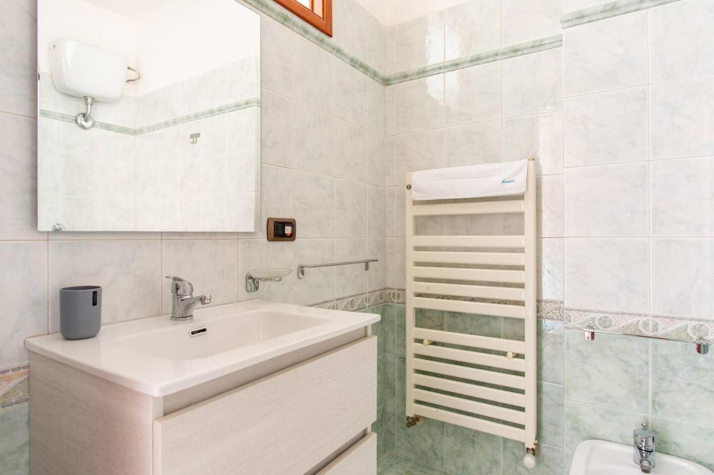 2 Apartments - Akragas Home 1 & 2 On Via Atenea City Center With View อากริเจนโต ภายนอก รูปภาพ